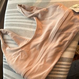 Lululemon align bra- new